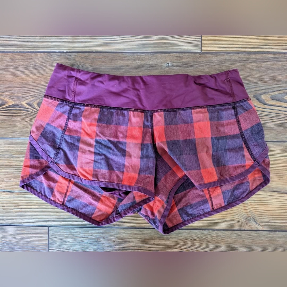 Lululemon Speed Shorts Size 6